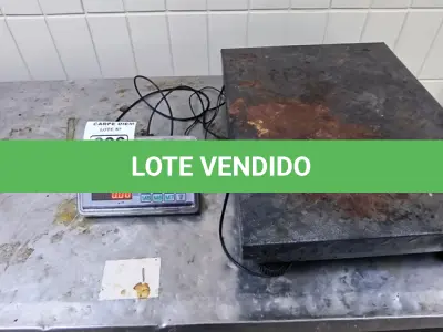 LOTE 006 - BALANÇA ELETRÔNICA 500KG TCS SYSTEM (NO ESTADO, NÃO SABEMOS SE FUNCIONA. LEILÃO NÃO TEM GARANTIA E NEM DEVOLUÇÃO).