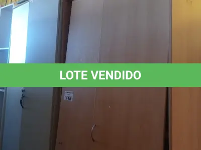 LOTE 418 - 02 ARMÁRIOS ALTOS COM AVARIAS. (NO ESTADO, LEILÃO NÃO TEM GARANTIA E NEM DEVOLUÇÃO, SUJEITO A POSSÍVEIS AVARIAS VISÍVEIS/OCULTAS E/OU AUSÊNCIA DE COMPONENTES).