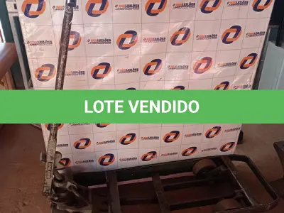 LOTE 393 - 01 BURRINHA. (NO ESTADO, LEILÃO NÃO TEM GARANTIA E NEM DEVOLUÇÃO, SUJEITO A POSSÍVEIS AVARIAS VISÍVEIS/OCULTAS E/OU AUSÊNCIA DE COMPONENTES).