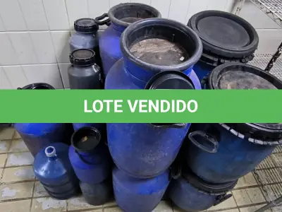 LOTE 014 - LEITEIRAS PLÁSTICAS DIVERSOS TAMANHOS E MODELOS. (NO ESTADO, NÃO SABEMOS SE FUNCIONA. LEILÃO NÃO TEM GARANTIA E NEM DEVOLUÇÃO).