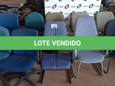 LOTE 387 - 10 CADEIRAS DE ESCRITÓRIO MARCAS E MODELOS DIVERSOS. (NO ESTADO, LEILÃO NÃO TEM GARANTIA E NEM DEVOLUÇÃO, SUJEITO A POSSÍVEIS AVARIAS VISÍVEIS/OCULTAS E/OU AUSÊNCIA DE COMPONENTES).