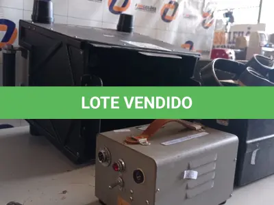 LOTE 257 - 01 SISTEMA PARA FOTOGRAFIA. (NO ESTADO, LEILÃO NÃO TEM GARANTIA E NEM DEVOLUÇÃO, SUJEITO A POSSÍVEIS AVARIAS VISÍVEIS/OCULTAS E/OU AUSÊNCIA DE COMPONENTES).