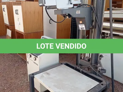 LOTE 457 - 01 MICRO FILMADORA 35MM. (NO ESTADO, LEILÃO NÃO TEM GARANTIA E NEM DEVOLUÇÃO, SUJEITO A POSSÍVEIS AVARIAS VISÍVEIS/OCULTAS E/OU AUSÊNCIA DE COMPONENTES).
