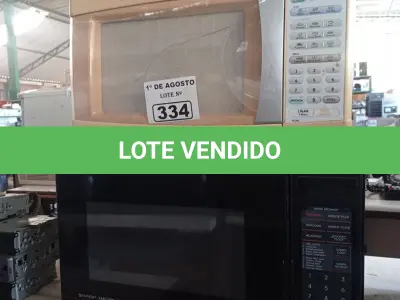 LOTE 334 - 02 MICRO-ONDAS MARCAS E MODELOS DIVERSOS COM AVARIAS. (NO ESTADO, LEILÃO NÃO TEM GARANTIA E NEM DEVOLUÇÃO, SUJEITO A POSSÍVEIS AVARIAS VISÍVEIS/OCULTAS E/OU AUSÊNCIA DE COMPONENTES).