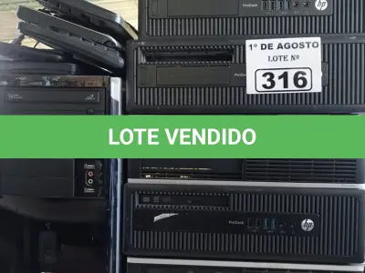 LOTE 316 - 06 CPU’S E VÁRIOS TECLADOS PARA PC MARCAS E MODELOS DIVERSOS. (NO ESTADO, LEILÃO NÃO TEM GARANTIA E NEM DEVOLUÇÃO, SUJEITO A POSSÍVEIS AVARIAS VISÍVEIS/OCULTAS E/OU AUSÊNCIA DE COMPONENTES).