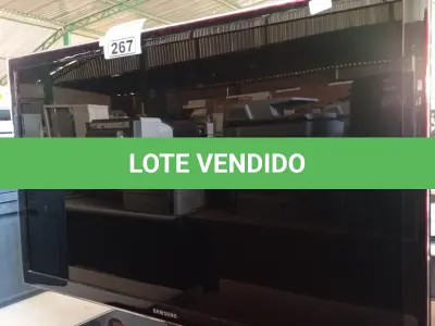 LOTE 267 - 01 TV SAMSUNG 40” POL PARA RETIRADA DE PEÇAS. (NO ESTADO, LEILÃO NÃO TEM GARANTIA E NEM DEVOLUÇÃO, SUJEITO A POSSÍVEIS AVARIAS VISÍVEIS/OCULTAS E/OU AUSÊNCIA DE COMPONENTES).