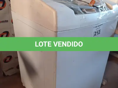 LOTE 212 - 01 MÁQUINA DE LAVAR ROUPAS MARCA BRASTEMP CAPACIDADE 11KG 220V. (NO ESTADO, LEILÃO NÃO TEM GARANTIA E NEM DEVOLUÇÃO, SUJEITO A POSSÍVEIS AVARIAS VISÍVEIS/OCULTAS E/OU AUSÊNCIA DE COMPONENTES).