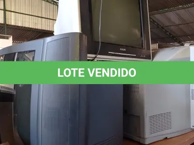 LOTE 268 - 03 TV’S DE TUBO MARCAS E MODELOS DIVERSOS. (NO ESTADO, LEILÃO NÃO TEM GARANTIA E NEM DEVOLUÇÃO, SUJEITO A POSSÍVEIS AVARIAS VISÍVEIS/OCULTAS E/OU AUSÊNCIA DE COMPONENTES).