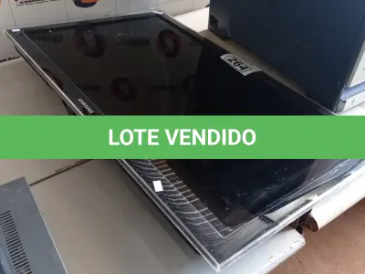 LOTE 264 - 01 TV SAMSUNG 32” POL PARA RETIRADA DE PEÇAS. (NO ESTADO, LEILÃO NÃO TEM GARANTIA E NEM DEVOLUÇÃO, SUJEITO A POSSÍVEIS AVARIAS VISÍVEIS/OCULTAS E/OU AUSÊNCIA DE COMPONENTES).