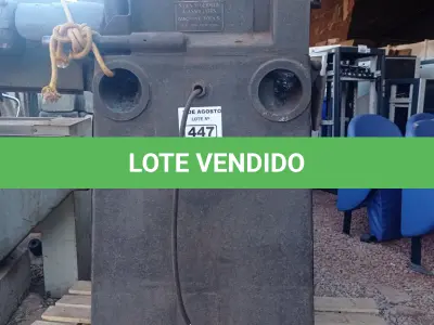 LOTE 447 - 01 ESMERIL INDUSTRIAL EM FERRO FUNDIDO. (NO ESTADO, LEILÃO NÃO TEM GARANTIA E NEM DEVOLUÇÃO, SUJEITO A POSSÍVEIS AVARIAS VISÍVEIS/OCULTAS E/OU AUSÊNCIA DE COMPONENTES).