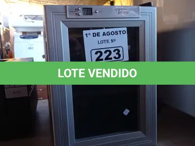 LOTE 223 - 01 ADEGA 127V. (NO ESTADO, LEILÃO NÃO TEM GARANTIA E NEM DEVOLUÇÃO, SUJEITO A POSSÍVEIS AVARIAS VISÍVEIS/OCULTAS E/OU AUSÊNCIA DE COMPONENTES).