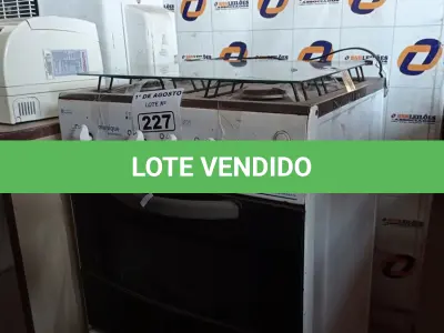 LOTE 227 - 01 FOGÃO A GÁS 04 BOCAS MARCA ESMALTEC. (NO ESTADO, LEILÃO NÃO TEM GARANTIA E NEM DEVOLUÇÃO, SUJEITO A POSSÍVEIS AVARIAS VISÍVEIS/OCULTAS E/OU AUSÊNCIA DE COMPONENTES).