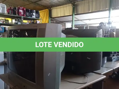 LOTE 238 - 03 TV’S DE TUBO MARCAS E MODELOS DIVERSOS. (NO ESTADO, LEILÃO NÃO TEM GARANTIA E NEM DEVOLUÇÃO, SUJEITO A POSSÍVEIS AVARIAS VISÍVEIS/OCULTAS E/OU AUSÊNCIA DE COMPONENTES).