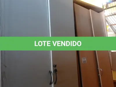 LOTE 418 - 02 ARMÁRIOS ALTOS COM AVARIAS. (NO ESTADO, LEILÃO NÃO TEM GARANTIA E NEM DEVOLUÇÃO, SUJEITO A POSSÍVEIS AVARIAS VISÍVEIS/OCULTAS E/OU AUSÊNCIA DE COMPONENTES).