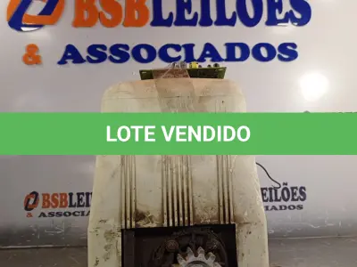 LOTE 192 - 01 MOTOR PARA PORTÃO ELETRÔNICO. (NO ESTADO, LEILÃO NÃO TEM GARANTIA E NEM DEVOLUÇÃO, SUJEITO A POSSÍVEIS AVARIAS VISÍVEIS/OCULTAS E/OU AUSÊNCIA DE COMPONENTES).