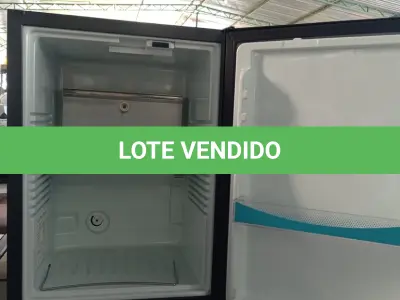 LOTE 309 - 01 MINI BAR MARCA ELECTROLUX 220V. (NO ESTADO, LEILÃO NÃO TEM GARANTIA E NEM DEVOLUÇÃO, SUJEITO A POSSÍVEIS AVARIAS VISÍVEIS/OCULTAS E/OU AUSÊNCIA DE COMPONENTES).