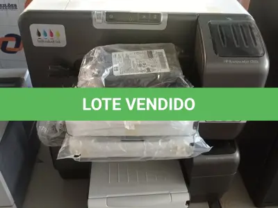 LOTE 308 - 02 IMPRESSORAS MARCAS HP MODELO INK JET 1200WN INCOMPLETAS. (NO ESTADO, LEILÃO NÃO TEM GARANTIA E NEM DEVOLUÇÃO, SUJEITO A POSSÍVEIS AVARIAS VISÍVEIS/OCULTAS E/OU AUSÊNCIA DE COMPONENTES).