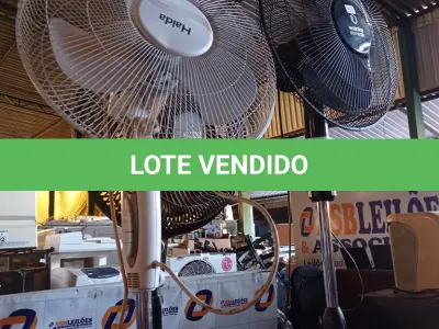 LOTE 221 - 03 VENTILADORES DE COLUNA MARCAS E MODELOS DIVERSOS. (NO ESTADO, LEILÃO NÃO TEM GARANTIA E NEM DEVOLUÇÃO, SUJEITO A POSSÍVEIS AVARIAS VISÍVEIS/OCULTAS E/OU AUSÊNCIA DE COMPONENTES).