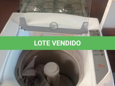 LOTE 204 - 01 MÁQUINA DE LAVAR ROUPAS MARCA BRASTEMP CAPACIDADE 10KG 220V. (NO ESTADO, LEILÃO NÃO TEM GARANTIA E NEM DEVOLUÇÃO, SUJEITO A POSSÍVEIS AVARIAS VISÍVEIS/OCULTAS E/OU AUSÊNCIA DE COMPONENTES).