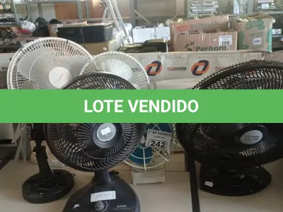 LOTE 242 - 07 VENTILADORES MARCAS E MODELOS DIVERSOS. (NO ESTADO, LEILÃO NÃO TEM GARANTIA E NEM DEVOLUÇÃO, SUJEITO A POSSÍVEIS AVARIAS VISÍVEIS/OCULTAS E/OU AUSÊNCIA DE COMPONENTES).