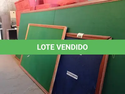 LOTE 440 - 03 QUADROS DE RECADOS TAMANHOS DIVERSOS. (NO ESTADO, LEILÃO NÃO TEM GARANTIA E NEM DEVOLUÇÃO, SUJEITO A POSSÍVEIS AVARIAS VISÍVEIS/OCULTAS E/OU AUSÊNCIA DE COMPONENTES).