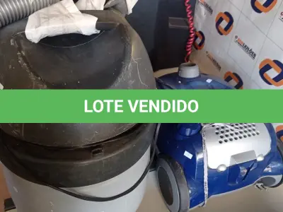LOTE 233 - 02 ASPIRADORES DE PÓ MODELOS DIVERSOS COM AVARIAS. (NO ESTADO, LEILÃO NÃO TEM GARANTIA E NEM DEVOLUÇÃO, SUJEITO A POSSÍVEIS AVARIAS VISÍVEIS/OCULTAS E/OU AUSÊNCIA DE COMPONENTES).