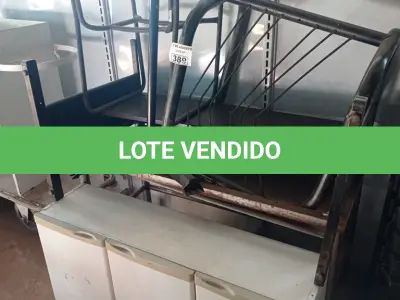 LOTE 389 - 01 ARMÁRIO, 01 BANCADA, 01 MESA, 02 POLTRONAS E 01 VENTILADOR DE COLUNA INCOMPLETOS. (NO ESTADO, LEILÃO NÃO TEM GARANTIA E NEM DEVOLUÇÃO, SUJEITO A POSSÍVEIS AVARIAS VISÍVEIS/OCULTAS E/OU AUSÊNCIA DE COMPONENTES).