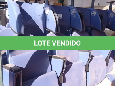 LOTE 398 - 03 LONGARINAS DE 04 LUGARES. (NO ESTADO, LEILÃO NÃO TEM GARANTIA E NEM DEVOLUÇÃO, SUJEITO A POSSÍVEIS AVARIAS VISÍVEIS/OCULTAS E/OU AUSÊNCIA DE COMPONENTES).