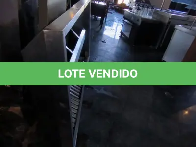 LOTE 143 - COIFA GRANDE. (NO ESTADO, NÃO SABEMOS SE FUNCIONA. LEILÃO NÃO TEM GARANTIA E NEM DEVOLUÇÃO).