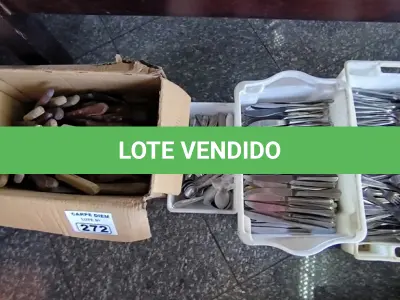 LOTE 272 - GARFOS, FACAS, COLHERES E FACAS DE PEIXE. (NO ESTADO, NÃO SABEMOS SE FUNCIONA. LEILÃO NÃO TEM GARANTIA E NEM DEVOLUÇÃO).