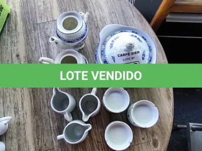 LOTE 243 - BULES, CINZEIROS E SOPEIRAS DE LOUÇA. (NO ESTADO, NÃO SABEMOS SE FUNCIONA. LEILÃO NÃO TEM GARANTIA E NEM DEVOLUÇÃO).