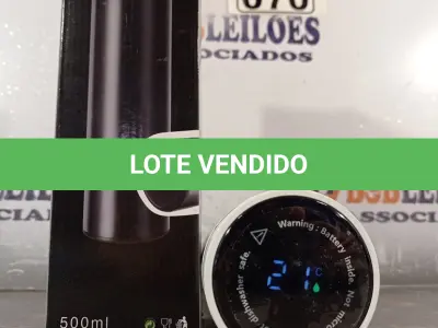 LOTE 070 - 01 GARRAFA TÉRMICA DIGITAL. (NOVO) (NO ESTADO) ATENÇÃO! FAZER A VISITAÇÃO ANTES DE ARREMATAR, NÃO SABEMOS SE FUNCIONA. LEILÃO NÃO TEM GARANTIA E NEM DEVOLUÇÃO, SUJEITO A POSSÍVEIS AVARIAS VISÍVEIS/OCULTAS E/OU AUSÊNCIA DE COMPONENTES.