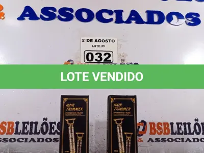 LOTE 032 - 02 MÁQUINAS DE CORTAR CABELO HAIR TRIMMER. (NOVO) (NO ESTADO) ATENÇÃO! FAZER A VISITAÇÃO ANTES DE ARREMATAR, NÃO SABEMOS SE FUNCIONA. LEILÃO NÃO TEM GARANTIA E NEM DEVOLUÇÃO, SUJEITO A POSSÍVEIS AVARIAS VISÍVEIS/OCULTAS E/OU AUSÊNCIA DE COMPONENTES.