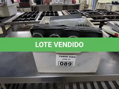 LOTE 089 - FORMAS DE PÃO, CUPCAKE E QUICHE DIVERSOS. (NO ESTADO, NÃO SABEMOS SE FUNCIONA. LEILÃO NÃO TEM GARANTIA E NEM DEVOLUÇÃO).