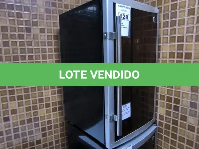 LOTE 128 - ADEGA CLIMATIZADA. (NO ESTADO, NÃO SABEMOS SE FUNCIONA. LEILÃO NÃO TEM GARANTIA E NEM DEVOLUÇÃO).
