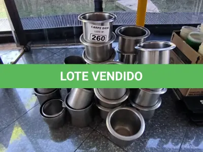 LOTE 260 - BALDES DE GELO PEQUENOS. (NO ESTADO, NÃO SABEMOS SE FUNCIONA. LEILÃO NÃO TEM GARANTIA E NEM DEVOLUÇÃO).