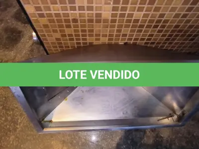 LOTE 156 - COIFA PEQUENA. (NO ESTADO, NÃO SABEMOS SE FUNCIONA. LEILÃO NÃO TEM GARANTIA E NEM DEVOLUÇÃO).