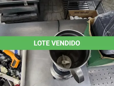 LOTE 083 - LIQUIDIFICADOR INDUSTRIAL PEQUENO. (NO ESTADO, NÃO SABEMOS SE FUNCIONA. LEILÃO NÃO TEM GARANTIA E NEM DEVOLUÇÃO).