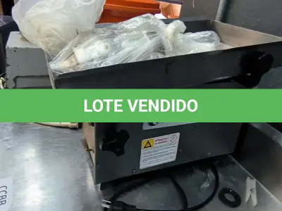 LOTE 107 - MÁQUINA DE MOER INDUSTRIAL BECCARO. (NO ESTADO, NÃO SABEMOS SE FUNCIONA. LEILÃO NÃO TEM GARANTIA E NEM DEVOLUÇÃO).