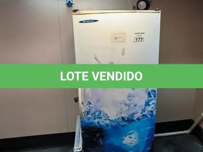 LOTE 177 - FREEZER VERTICAL GELOPAC. (NO ESTADO, NÃO SABEMOS SE FUNCIONA. LEILÃO NÃO TEM GARANTIA E NEM DEVOLUÇÃO).