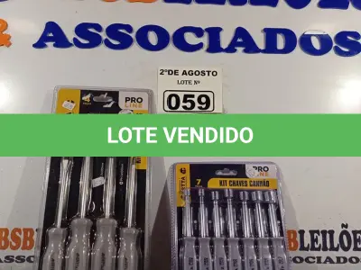 LOTE 059 - 01 KIT DE CHAVE CANHÃO E 01 KIT FENDA E PHILIPS. (NOVO) (NO ESTADO) ATENÇÃO! FAZER A VISITAÇÃO ANTES DE ARREMATAR, NÃO SABEMOS SE FUNCIONA. LEILÃO NÃO TEM GARANTIA E NEM DEVOLUÇÃO, SUJEITO A POSSÍVEIS AVARIAS VISÍVEIS/OCULTAS E/OU AUSÊNCIA DE COMPONENTES.