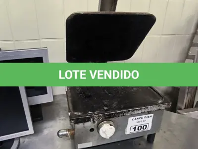 LOTE 100 - SANDUICHEIRA A GÁS. (NO ESTADO, NÃO SABEMOS SE FUNCIONA. LEILÃO NÃO TEM GARANTIA E NEM DEVOLUÇÃO).