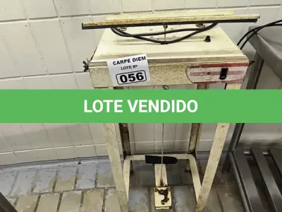 LOTE 056 -  SELADORA DE PÉ. (NO ESTADO, NÃO SABEMOS SE FUNCIONA. LEILÃO NÃO TEM GARANTIA E NEM DEVOLUÇÃO).