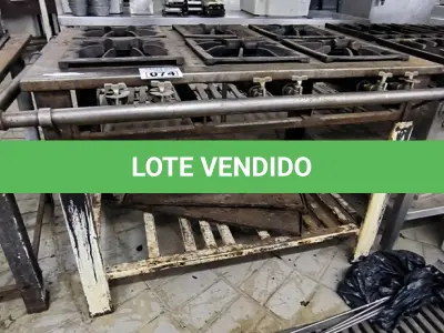 LOTE 074 - FOGÃO 6 BOCAS. (NO ESTADO, NÃO SABEMOS SE FUNCIONA. LEILÃO NÃO TEM GARANTIA E NEM DEVOLUÇÃO).