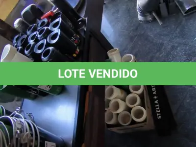 LOTE 265 - CAMISINHA PARA CERVEJA E PORTA CANUDO E TAPETE DE BAR. (NO ESTADO, NÃO SABEMOS SE FUNCIONA. LEILÃO NÃO TEM GARANTIA E NEM DEVOLUÇÃO).
