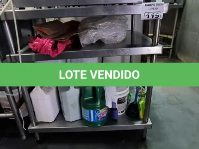 LOTE 119 - MESA DE INOX C/ PRATELEIRA. (NO ESTADO, NÃO SABEMOS SE FUNCIONA. LEILÃO NÃO TEM GARANTIA E NEM DEVOLUÇÃO).