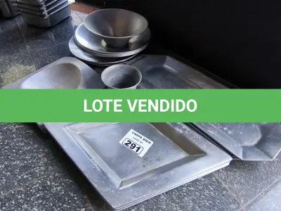 LOTE 291 - ALUMÍNIOS BATIDOS PARA SERVIR. (NO ESTADO, NÃO SABEMOS SE FUNCIONA. LEILÃO NÃO TEM GARANTIA E NEM DEVOLUÇÃO).