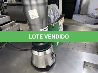 LOTE 083 - LIQUIDIFICADOR INDUSTRIAL PEQUENO. (NO ESTADO, NÃO SABEMOS SE FUNCIONA. LEILÃO NÃO TEM GARANTIA E NEM DEVOLUÇÃO).