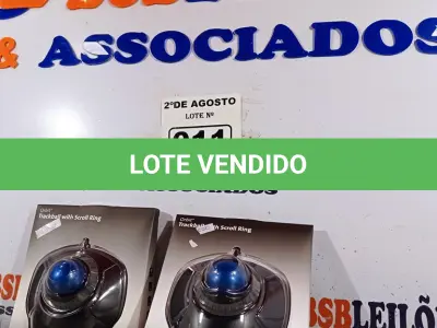 LOTE 011 - 02 TRACKBALL USB. (NO ESTADO) ATENÇÃO! FAZER A VISITAÇÃO ANTES DE ARREMATAR, NÃO SABEMOS SE FUNCIONA. LEILÃO NÃO TEM GARANTIA E NEM DEVOLUÇÃO, SUJEITO A POSSÍVEIS AVARIAS VISÍVEIS/OCULTAS E/OU AUSÊNCIA DE COMPONENTES.