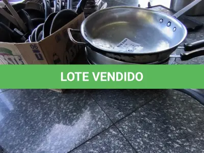 LOTE 288 - FRIGIDEIRAS. (NO ESTADO, NÃO SABEMOS SE FUNCIONA. LEILÃO NÃO TEM GARANTIA E NEM DEVOLUÇÃO).